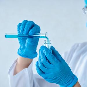 Disposable Nitrile Glove